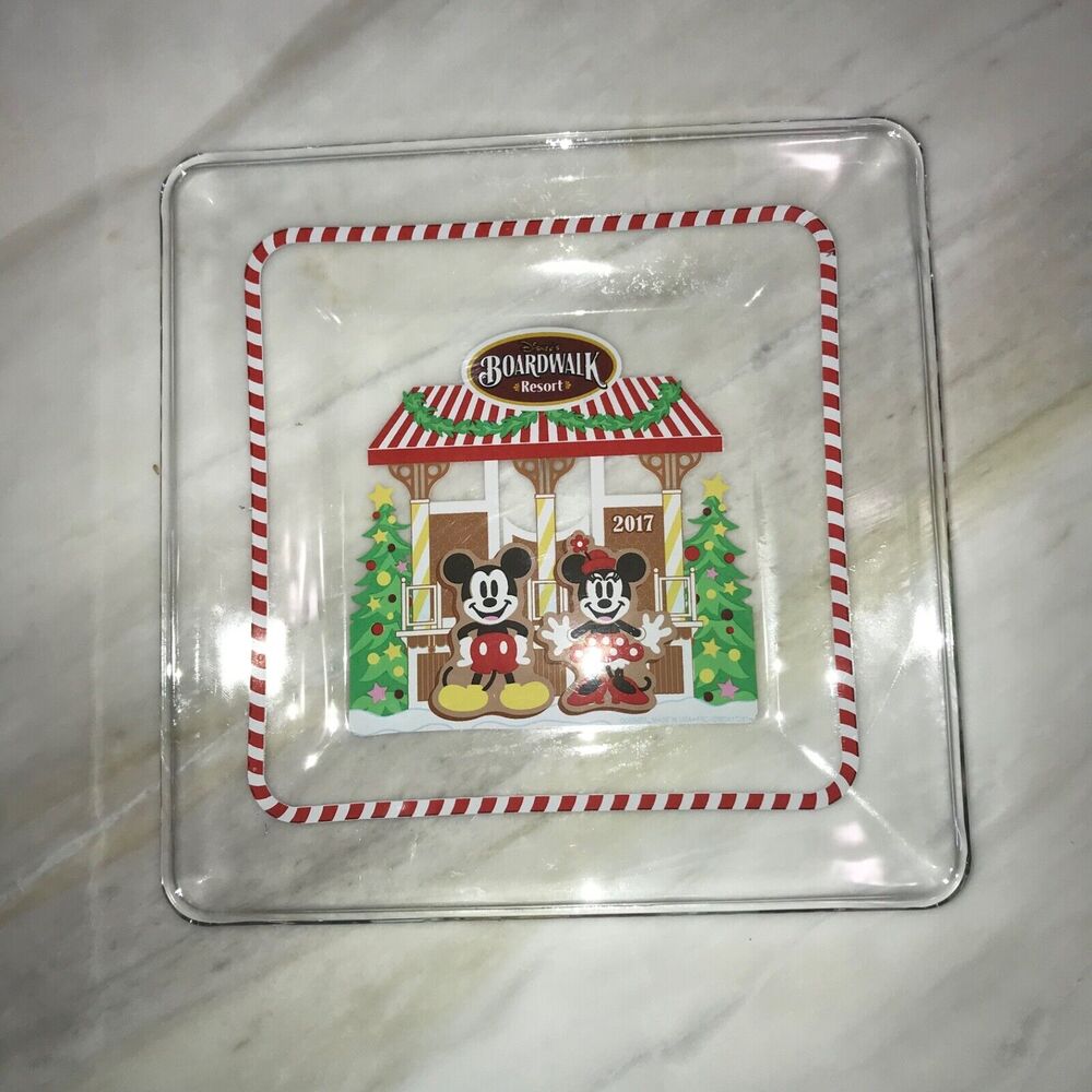 DISNEY WORLD BOARDWALK Christmas Gingerbread MICKEY MINNIE 2017 GLASS PLATE